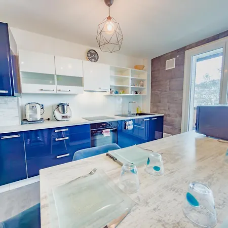 Spacieux T3 Moderne Avec Balcon 6 Pers, Hyper Centre *